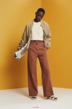 Esprit Cropped crewneck T-shirt Women Beige T-Shirts P0D0X195 - Image 2