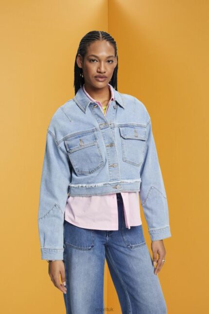 Esprit Cropped denim jacket with frayed trim Women Blue Light Wash Jackets P0D0X312