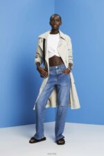 Esprit Cropped knot detail sweatshirt Women White Sweatshirts & Hoodies P0D0X217 - Image 2