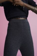 Esprit Glitter effect knitted trousers Women Navy Trousers & Pants P0D0X259 - Image 3