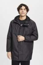 Esprit Lightweight rain jacket with hood Men Black Jackets P0D0X764