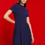 Esprit Mockneck pleated midi dress with short-sleeves Women Dark Blue Dresses P0D0X122