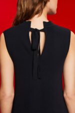 Esprit Pleated and sleeveless maxi dress with crewneck Women Black Dresses P0D0X124 - Image 3
