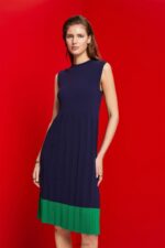 Esprit Pleated and sleeveless maxi dress with crewneck Women Dark Blue Dresses P0D0X123
