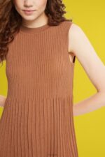 Esprit Pleated fit and flare dress Women Brown Dresses P0D0X382 - Image 3