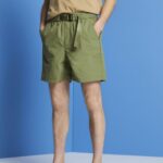 Esprit Shorts with integrated belt Men Olive Shorts P0D0X672