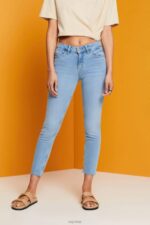 Esprit Slim fit cropped jeans Women Blue Light Wash Denim P0D0X115