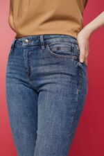 Esprit Straight leg jeans Women Blue Medium Wash Denim P0D0X245 - Image 3