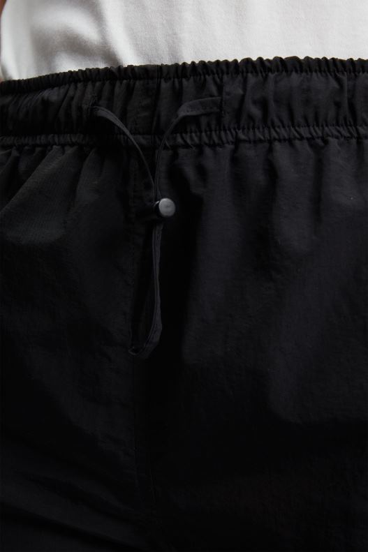 ESPRIT x Rest & Recreation Capsule Windbreaker Shorts Women Black Shorts P0D0X474 - Image 2